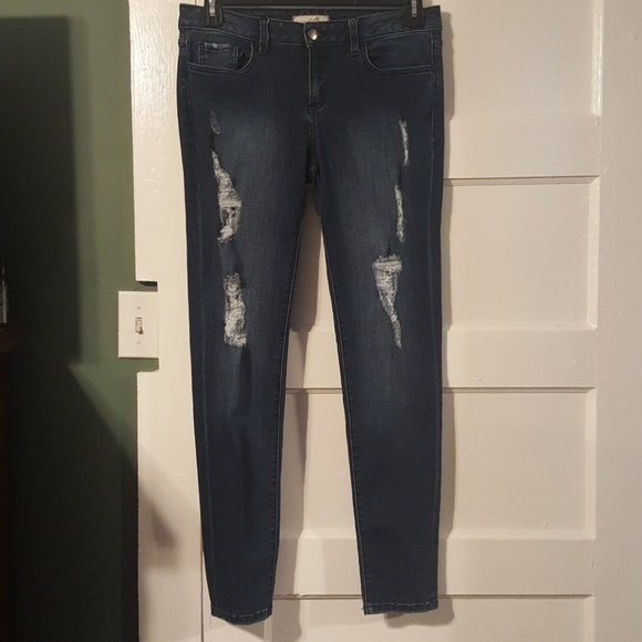 Forever 21 | Skinny Jeans - Picture 3 of 5